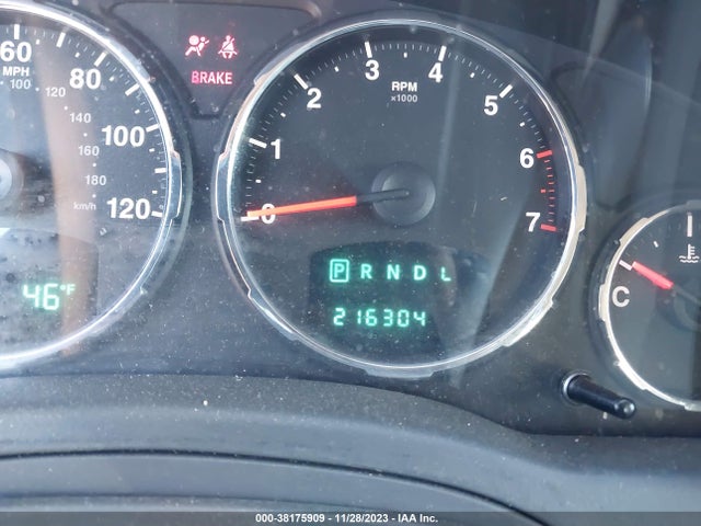 2008 JEEP LIBERTY SPORT VIN: 1J8GP28K08W227914