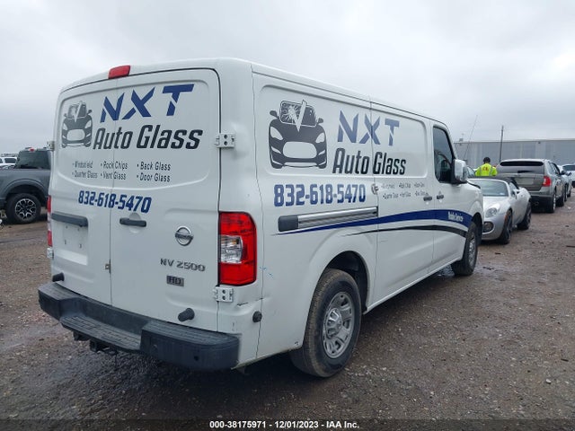 2015 NISSAN NV CARGO NV2500 HD SV V8 VIN: 1N6AF0KY6FN808948
