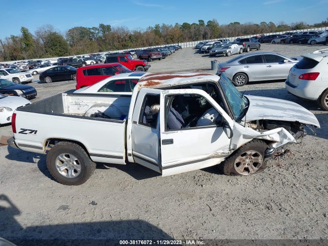 1997 CHEVROLET C/K 1500 SILVERADO FLEETSIDE VIN: 2GCEK19R9V1146576