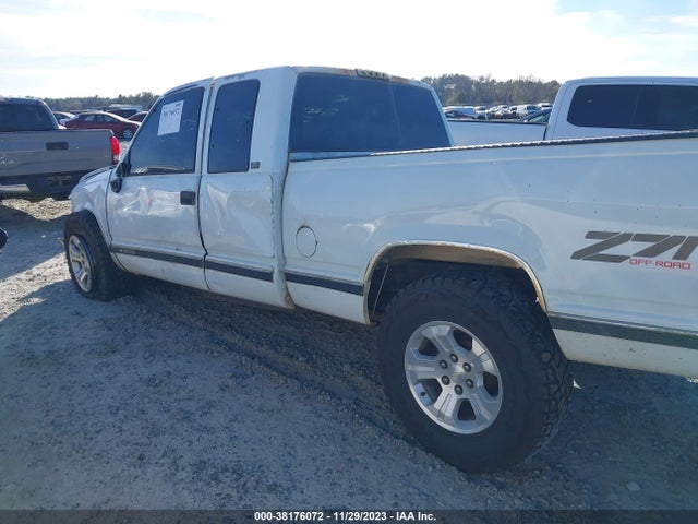 1997 CHEVROLET C/K 1500 SILVERADO FLEETSIDE VIN: 2GCEK19R9V1146576