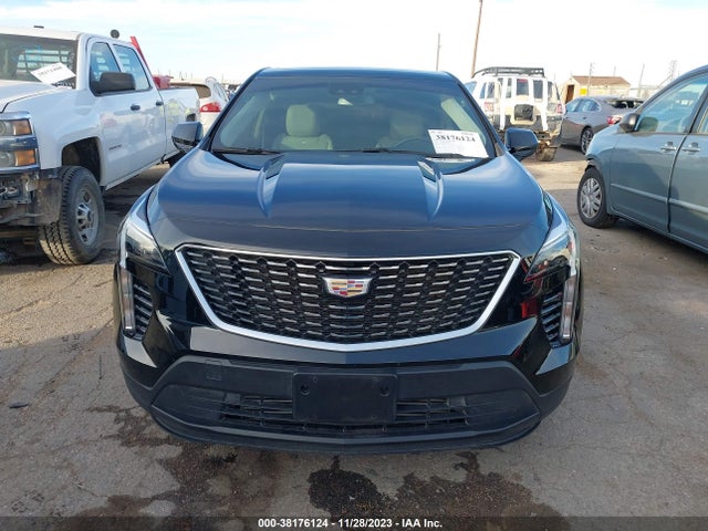 1GYAZAR48PF103108 Cadillac Xt4 Fwd Luxury