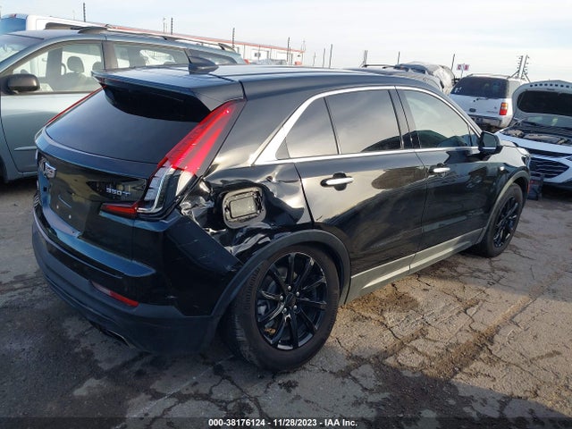 1GYAZAR48PF103108 Cadillac Xt4 Fwd Luxury