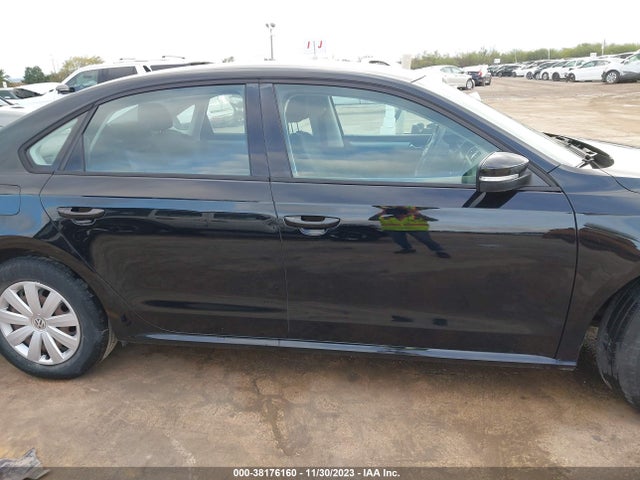 Aukcja sprzedaży 2013 Volkswagen Passat 2.5l S, vin: 1VWAP7A30DC037939, numer aukcji: 38176160