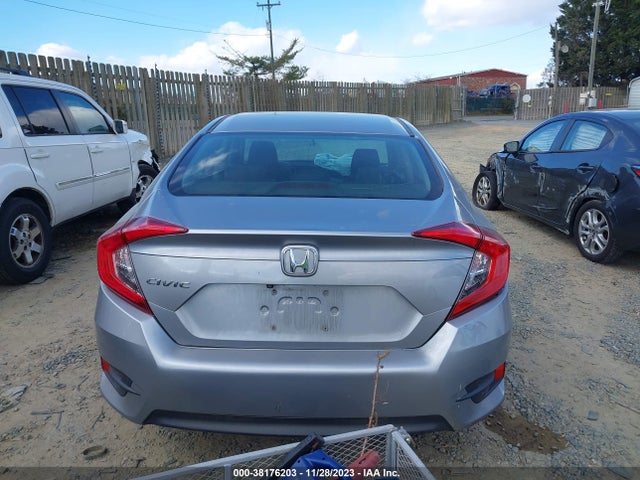 Honda Civic Lx 2018 2HGFC2F58JH537598 Image 16