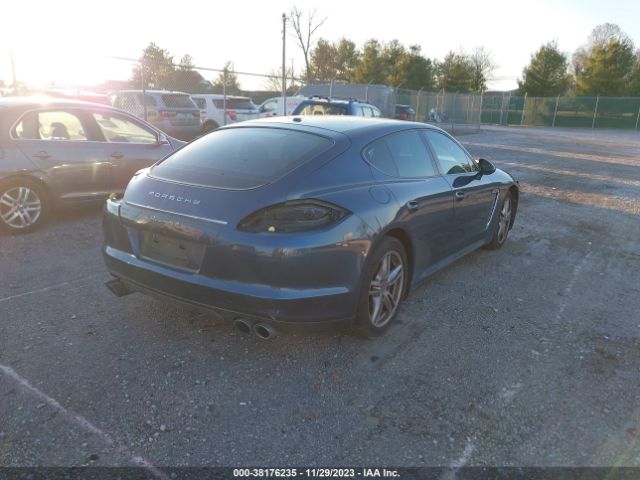 2011 PORSCHE PANAMERA WP0AA2A74BL021802 Photo 3