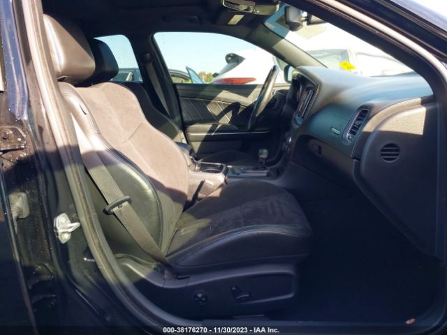 2019 DODGE CHARGER 2C3CDXCT9KH739192 Photo 4