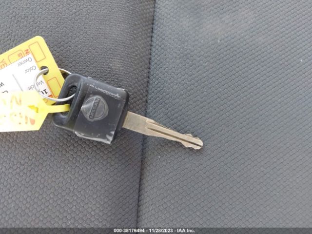 3N6CM0KN9KK696408 Nissan Nv200 S