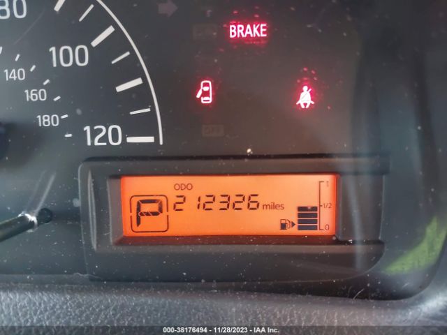 3N6CM0KN9KK696408 Nissan Nv200 S