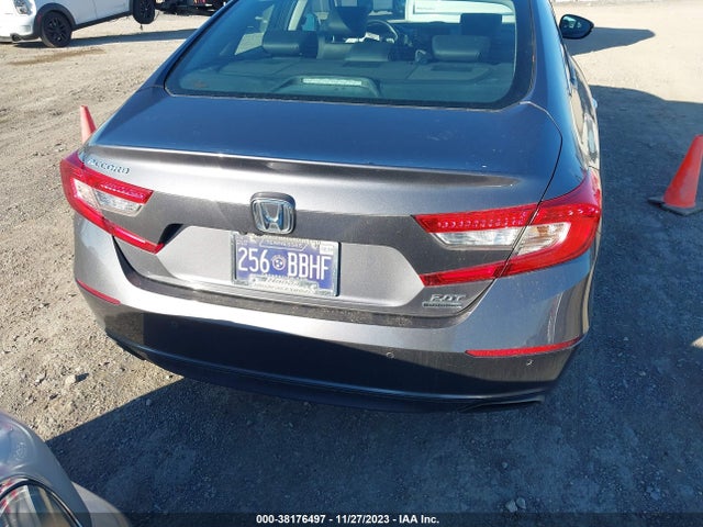 2018 HONDA ACCORD TOURING 2.0T VIN: 1HGCV2F91JA004295