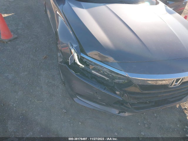 2018 HONDA ACCORD TOURING 2.0T VIN: 1HGCV2F91JA004295