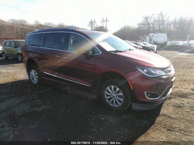 Chrysler Pacifica Touring L 2019 2C4RC1BG3KR653316 Image 1