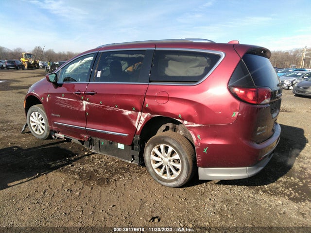 Chrysler Pacifica Touring L 2019 2C4RC1BG3KR653316 Image 3