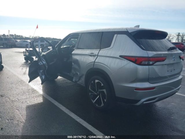 2022 MITSUBISHI OUTLANDER JA4J3UA87NZ075508 Photo 2