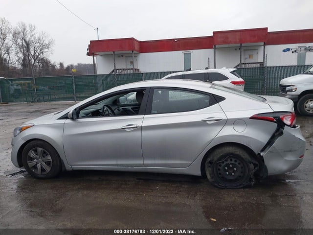 Hyundai ELANTRA SE 2016 5NPDH4AE0GH666381 Image 14
