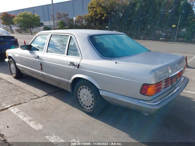1986 MERCEDES-BENZ 420 SEL VIN: WDBCA35D6GA206546