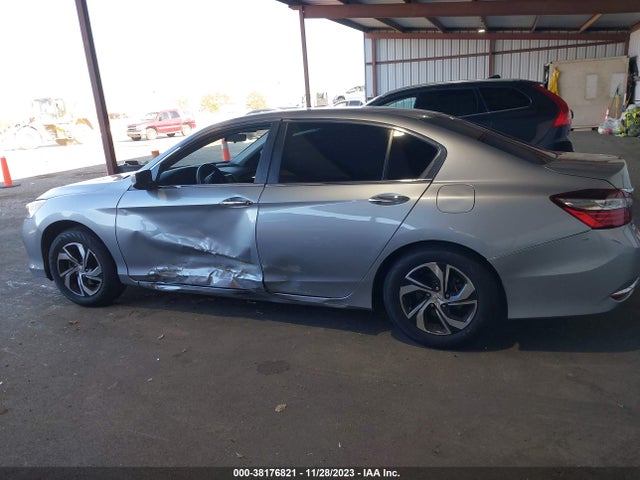 Honda ACCORD LX 2017 1HGCR2F32HA291396 Image 14
