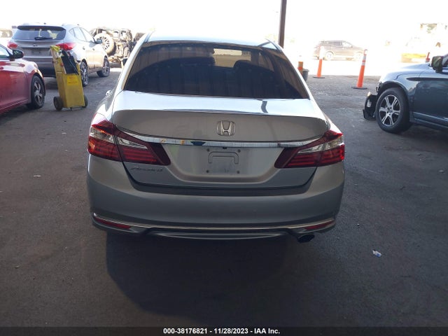 Honda ACCORD LX 2017 1HGCR2F32HA291396 Image 16