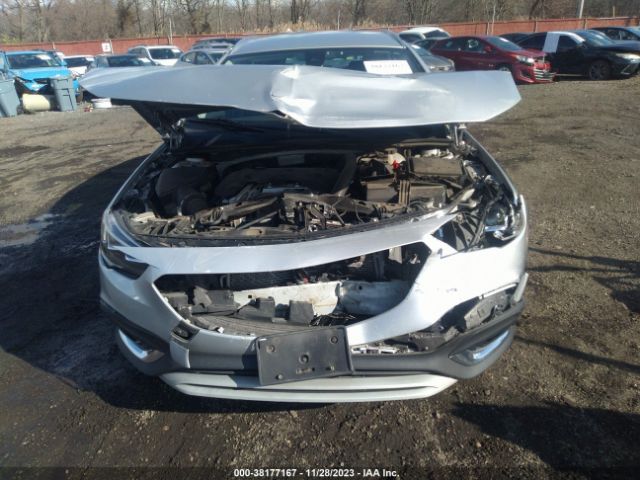 W04GV8SX9J1130812 Buick Regal Tourx Essence