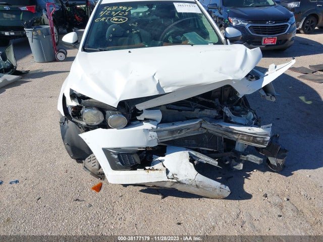 Chevrolet Sonic Lt Auto 2014 1G1JC5SG6E4105265 Image 6