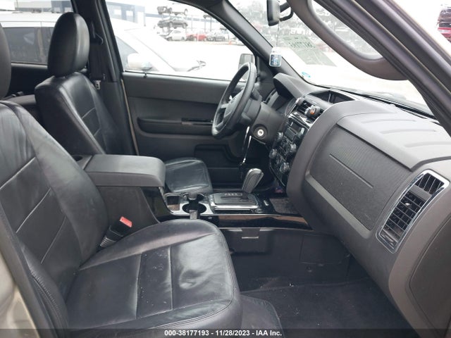 2011 FORD ESCAPE LIMITED VIN: 1FMCU0EG0BKA93158