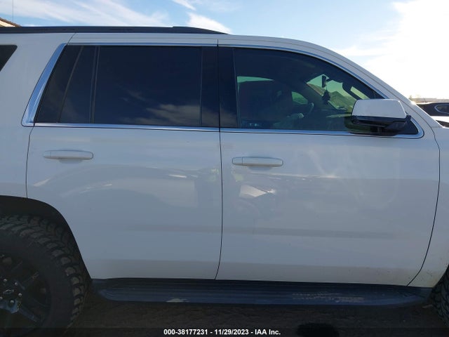 Chevrolet Tahoe Lt 2017 1GNSCBKCXHR200949 Image 13