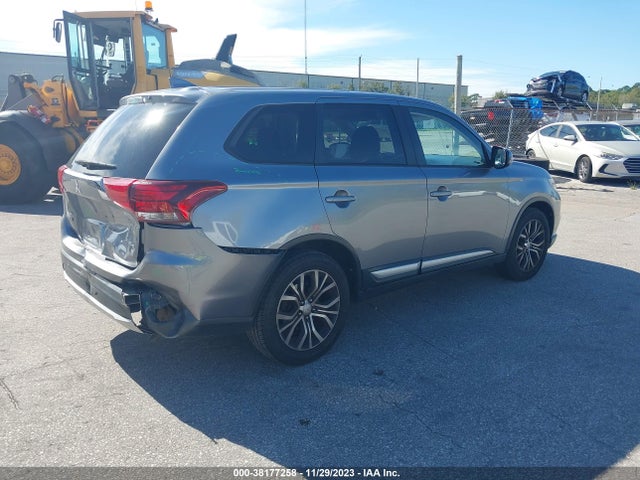 2018 MITSUBISHI OUTLANDER SE VIN: JA4AD3A35JZ039788
