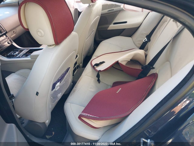 2018 JAGUAR XE SAJAE4FX6JCP24360 Photo 7