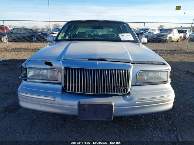 1996 LINCOLN TOWN CAR EXECUTIVE VIN: 1LNLM81W4TY672910