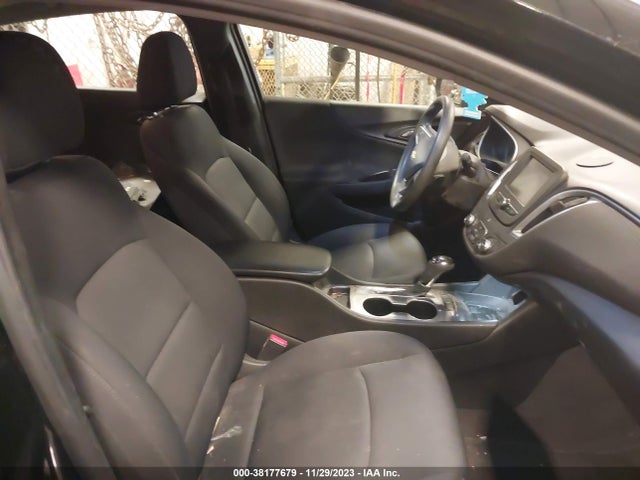 2017 CHEVROLET MALIBU LS VIN: 1G1ZB5ST2HF138761