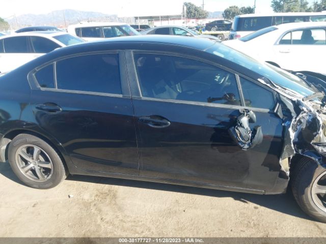 2HGFB2F72FH544655 Honda CIVIC SE