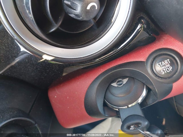 2012 MINI COOPER WMWSU3C53CT254226 Photo 10