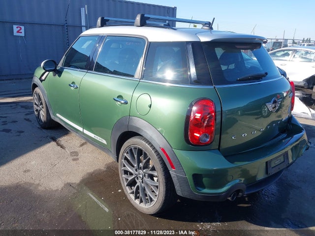 2016 MINI COOPER S COUNTRYMAN WMWZC3C51GWT10931 Photo 2