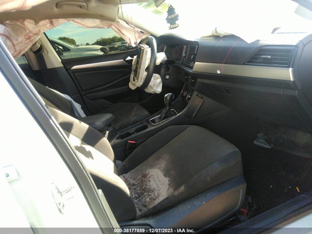38177859 :رقم المزاد ، 3VWC57BU7KM075797 vin ، 2019 Volkswagen Jetta 1.4t R-line/1.4t S/1.4t Se مزاد بيع