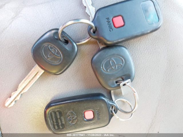 2005 TOYOTA 4RUNNER JTEBU17R550078462 Photo 10