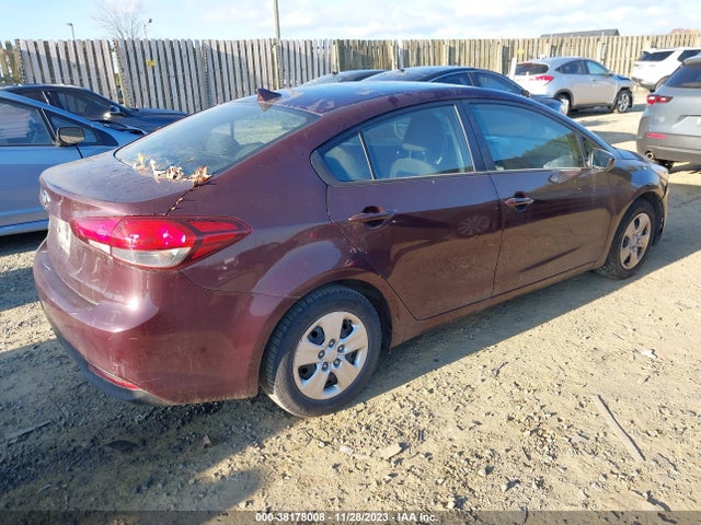 2017 KIA FORTE LX VIN: 3KPFL4A7XHE048757