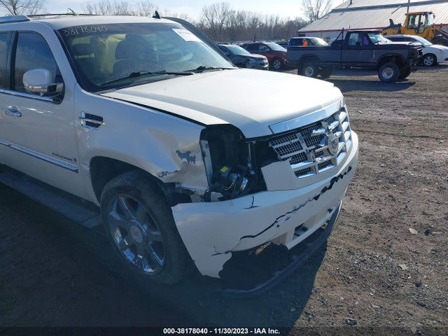 2009 CADILLAC ESCALADE 1GYFK23269R138898 Photo 5