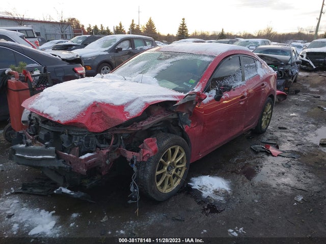 3MZBN1V33JM256261 Mazda Mazda3 Touring