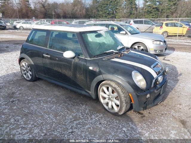 2003 MINI COOPER S WMWRE33433TD60651 Photo 0