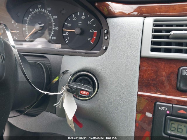 1998 MERCEDES-BENZ E 430 VIN: WDBJF70F2WA585049