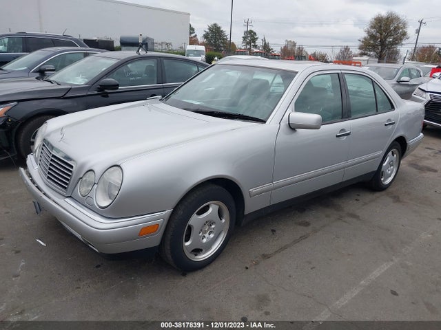 1998 MERCEDES-BENZ E 430 VIN: WDBJF70F2WA585049