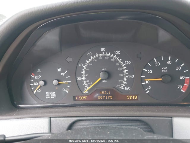 1998 MERCEDES-BENZ E 430 VIN: WDBJF70F2WA585049