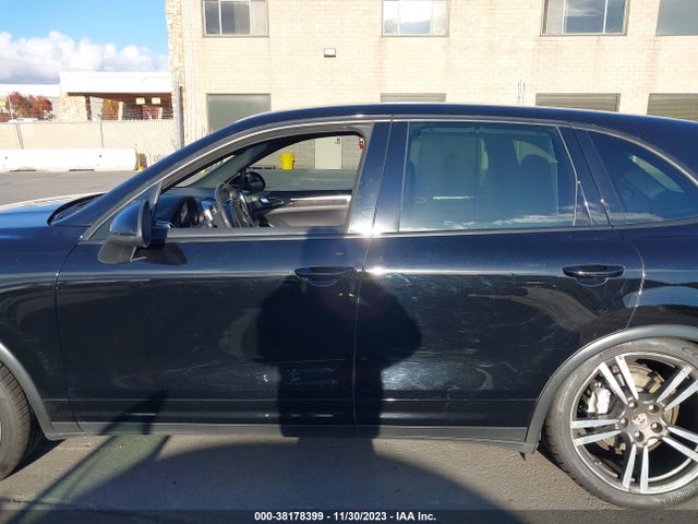 2012 PORSCHE CAYENNE S VIN: WP1AB2A29CLA41612