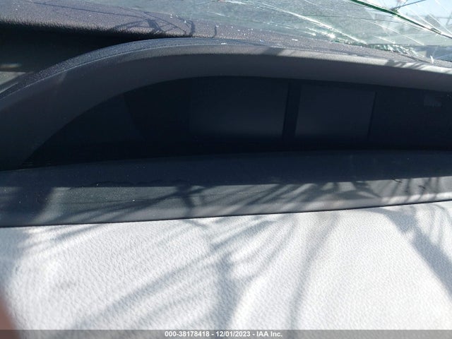Toyota Prius L Eco 2019 JTDKARFU2K3071013 Image 14