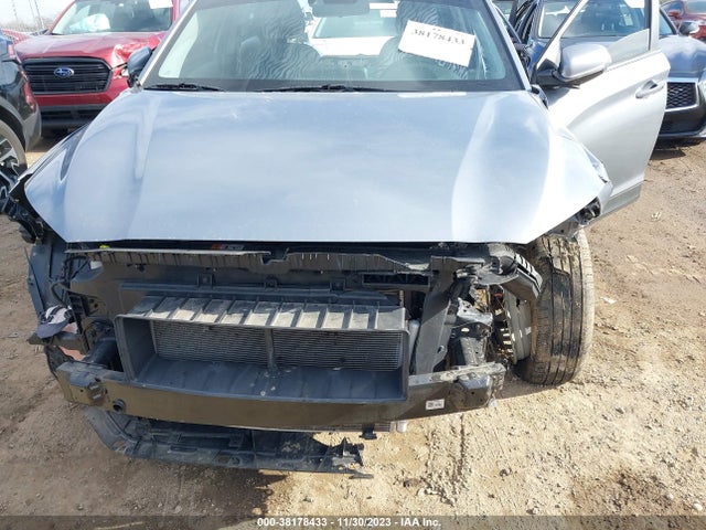 2021 HYUNDAI KONA SEL VIN: KM8K22AA0MU701637