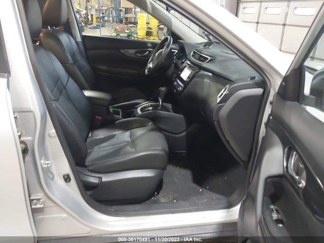 2016 NISSAN ROGUE SL VIN: 5N1AT2MV0GC787100