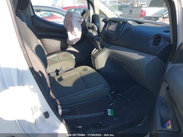 3N6CM0KN8FK717643 Nissan NV200 SV