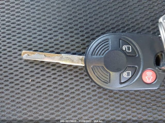 1FADP3F2XEL117667 Ford FOCUS SE