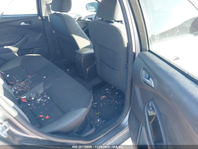 1FADP3F2XEL117667 Ford FOCUS SE