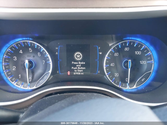 2C4RC1DG8LR182603 Chrysler Voyager Lxi