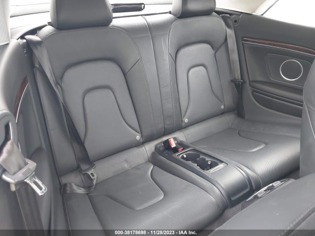 2011 AUDI A5 2.0T PREMIUM VIN: WAUJFAFH0BN000606